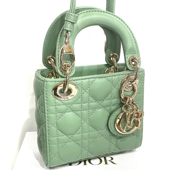 MICRO LADY DIOR BAG
Dark Mint Cannage Lambskin - Picture 3 of 17